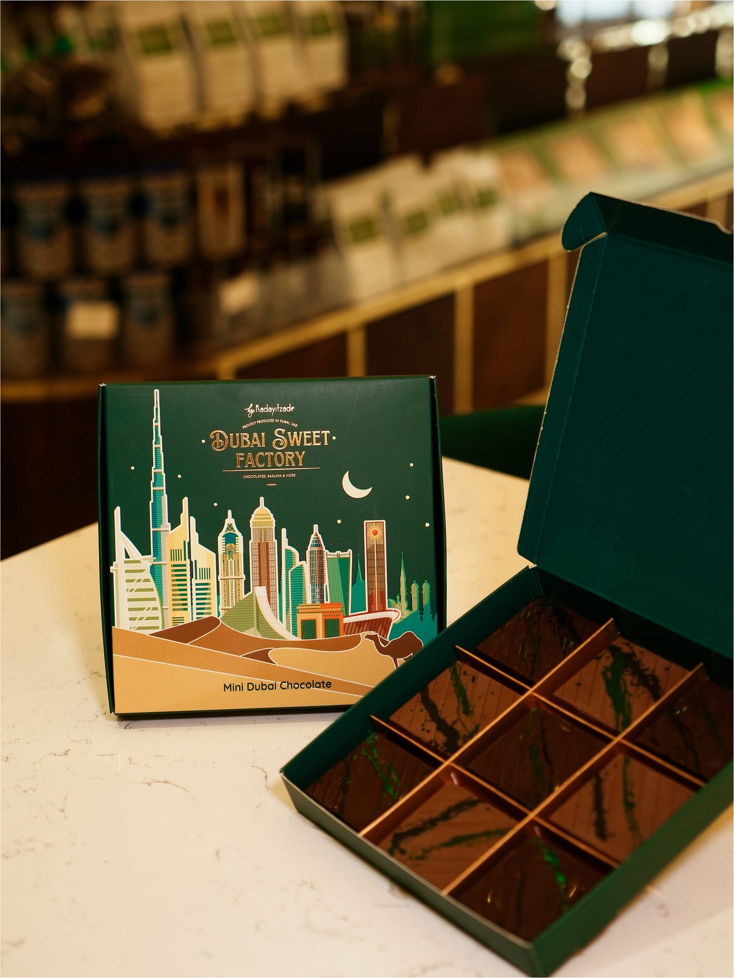 Mini Dubai Chocolate (Milk- Dark mix ) 9 pc