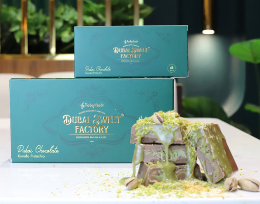 Dubai Chocolate Pistachio kunefe ( Milk , Dark , White )