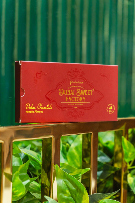 Dubai Chocolate almond kunefe (Milk chocolate)