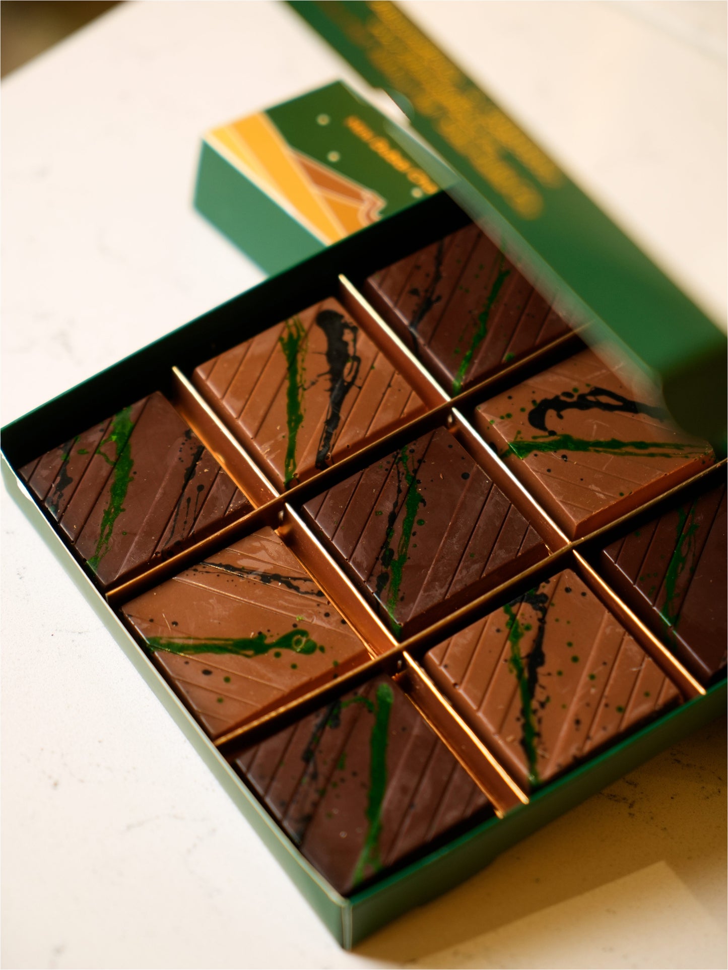 Mini Dubai Chocolate (Milk- Dark mix ) 9 pc